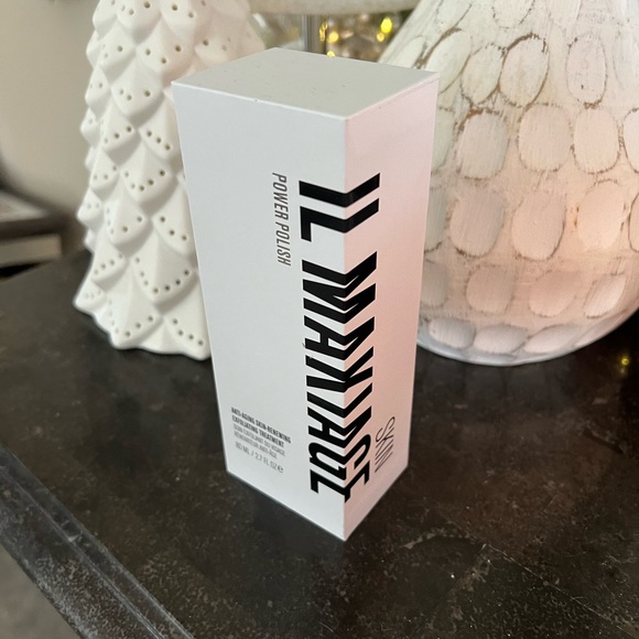 IL MAKIAGE Makeup Il Makiage Skin Care Anti Aging Skin Renewing